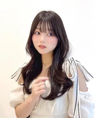 カラー 🌸春の暗髪カラー 🌸透明感ヘアのヘアスタイル