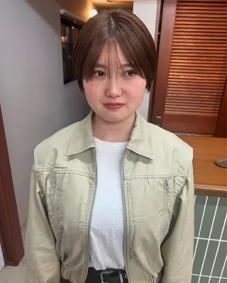 ショート ムナカタ アカリのヘアスタイル