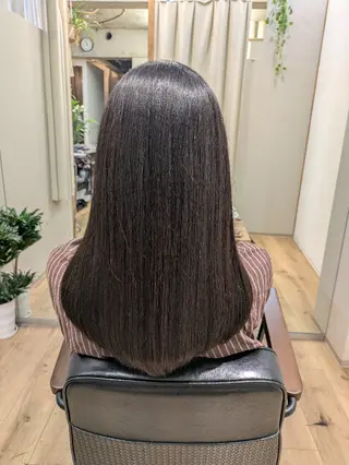 ロング 有馬 葵のヘアスタイル