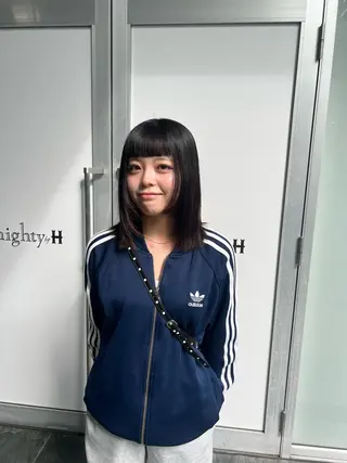 ミディアム 田中 蘭菜のヘアスタイル