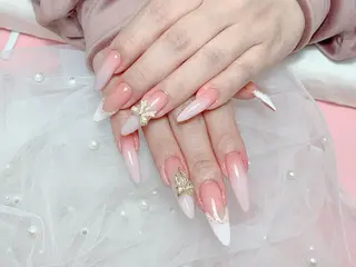 ネイル Bél Nail salonのネイルデザイン