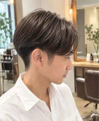 メンズ 新横浜駅3分 CLOVER本店のヘアスタイル