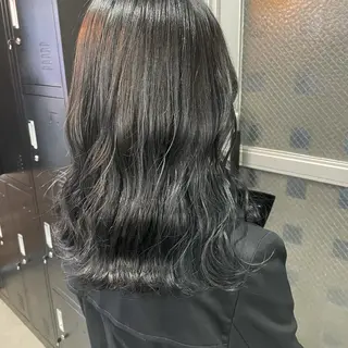 ミディアム カラー パーマ ヘアアレンジ メンズ キッズ ネイル マツエク・マツパ 切りっぱなしヘアボブ ミディアムヘアRYOのヘアスタイル