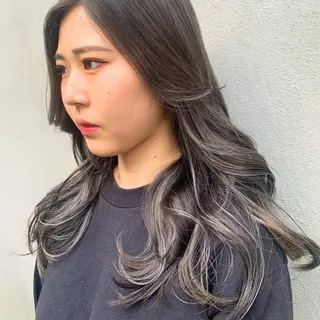 ロング カラー 赤みゼロ/透明感 カラー🌿KANTAのヘアスタイル