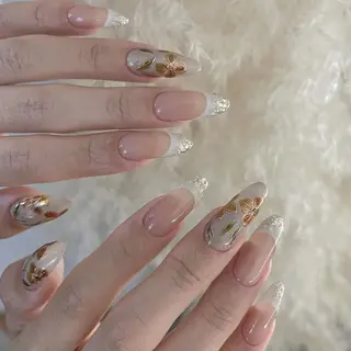 ネイル Queens ひなのネイルデザイン