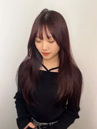 ロング カラー Airi 韓国y2k ハイレイヤーのヘアスタイル