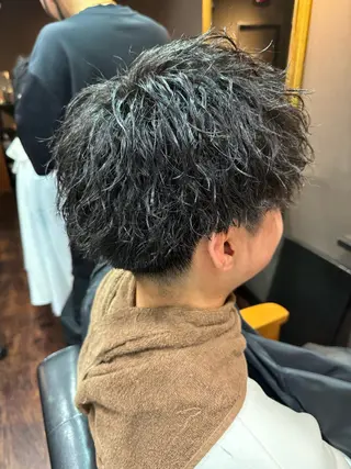 パーマ メンズ 木下 龍斗のヘアスタイル