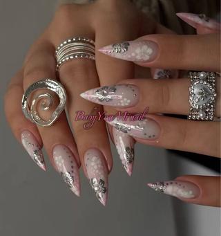 ネイル BabyYouMi nailのネイルデザイン