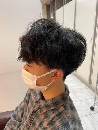 パーマ メンズ 野々山 直貴のヘアスタイル