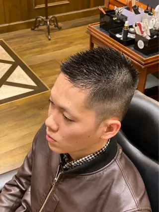 メンズ プレミアムバーバー 草野のヘアスタイル