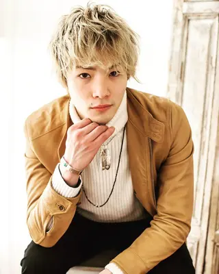 カラー メンズ Beach 代表 KENTAのヘアスタイル