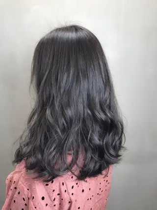 セミロング カラー 【透明感、艶髪】西村 有司のヘアスタイル