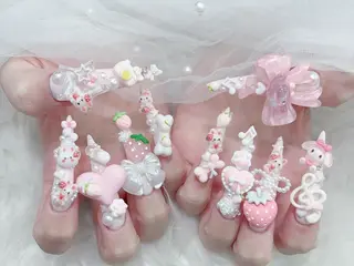 ネイル MUNI🎀 NAIL のネイルデザイン