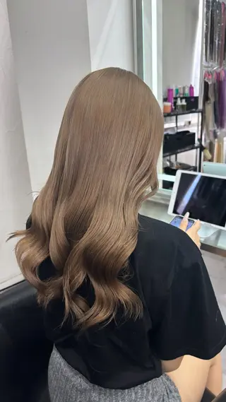 ロング カラー JPCY MIRIYAのヘアスタイル