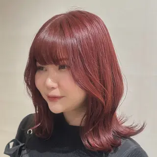 ミディアム 丸山 心 / 艶カラーのヘアスタイル