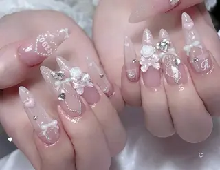 ネイル D-BEAUTY Nailsalonのネイルデザイン