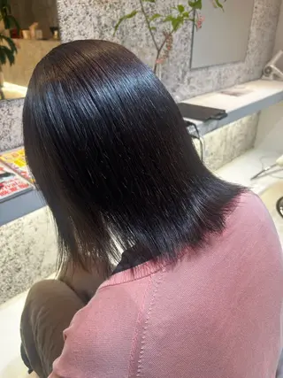ミディアム 津村 心優のヘアスタイル
