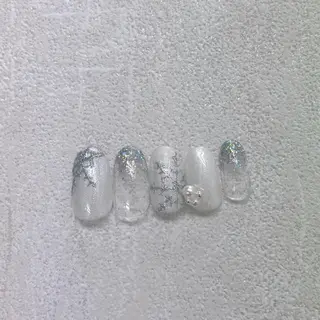 ネイル BlueDaisy 栄本店のネイルデザイン