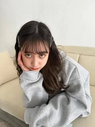 ロング freera🤍 yumenaのヘアスタイル