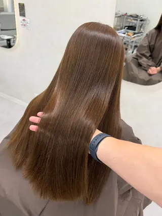 ロング 大場 賀句のヘアスタイル