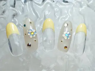 ネイル マジック ミラーのネイルデザイン