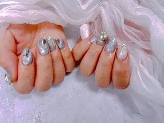 ネイル Blowe ニュアンスのネイルデザイン