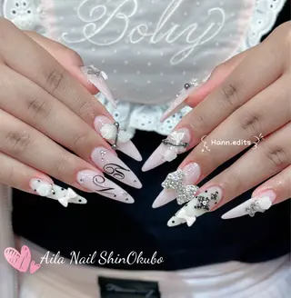セミロング Aila Nail ShinOkuboのネイルデザイン