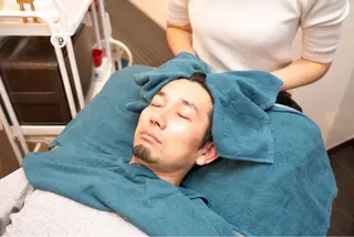 メンズ メンズ眉サロン フェイスオブアズサのエステ・リラクイメージ