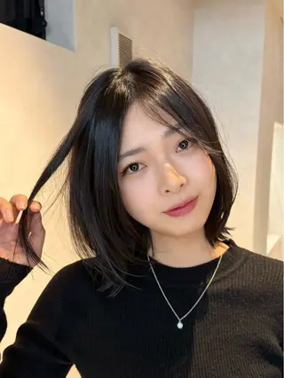ミディアム カラー 《髪質改善✖️レイヤ ー🩶》ナオヤのヘアスタイル