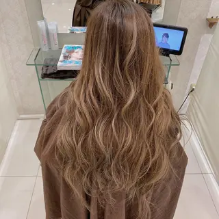 ロング カラー 【育休中】EARTH 荒井店HARUNAのヘアスタイル