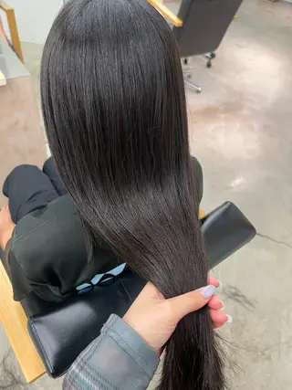 ロング vince. moekoのヘアスタイル