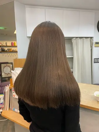 カラー 後藤 舞衣のヘアスタイル
