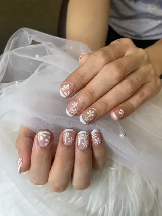 ネイル NiJi Nailsのネイルデザイン