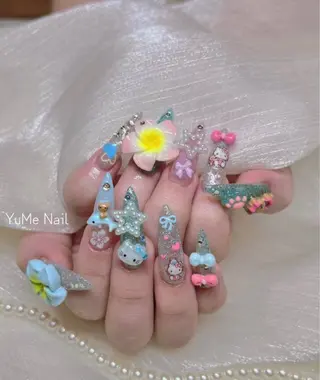 ミディアム YUME NailBeautyのネイルデザイン