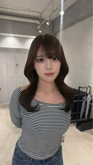 ミディアム カラー あんな🦋レイヤー カット/透明感カラーのヘアスタイル