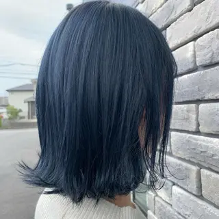 ミディアム カラー 眞名子 瑞紀のヘアスタイル