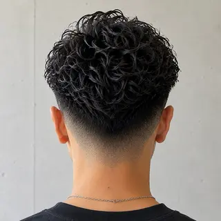 パーマ メンズ特化カットパー マカラー坂田柊のヘアスタイル