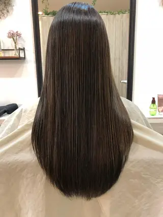 ロング カラー Lucet byＮＹＮＹのヘアスタイル