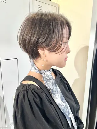 ショート レイヤー×縮毛矯正 深見 拓のヘアスタイル