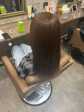ミディアム カラー 和久井 琉空のヘアスタイル