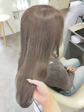 カラー SiLO 🎀 𝕂𝕒𝕟𝕟𝕒のヘアスタイル