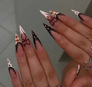 ネイル Noél_ Rikiのネイルデザイン
