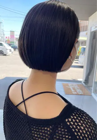 ショート YOKOI SHINJIのヘアスタイル
