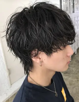 パーマ メンズ 中谷海里/フェザー パーマ/スパイキーのヘアスタイル