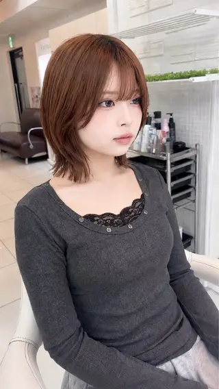 ミディアム ブリーチ透明感カラー /レイヤー👗しずかのヘアスタイル