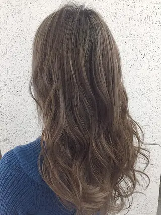 セミロング カラー パーマ ✨ハイクオリティ✨ 山本香也のヘアスタイル