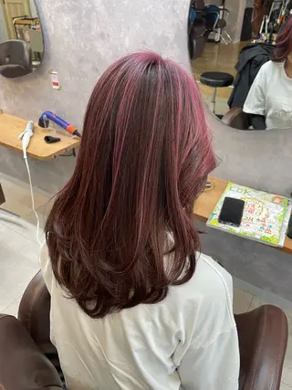 ミディアム カラー 中嶋 颯和のヘアスタイル