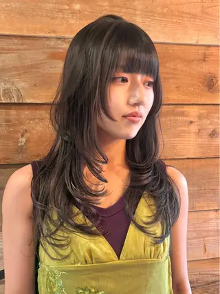 セミロング カラー パーマ レイヤー/透明感/ ブリーチなし/わかなのヘアスタイル