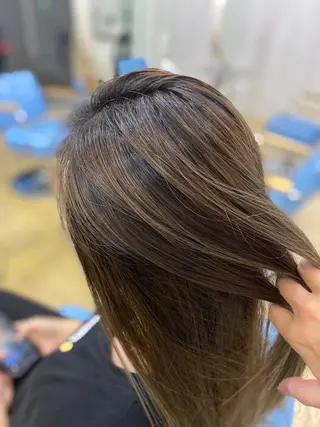 ロング カラー ヘアアレンジ 松井 敬太郎のヘアスタイル