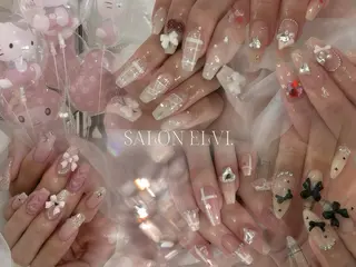 ネイル SALON ELVI.のネイルデザイン